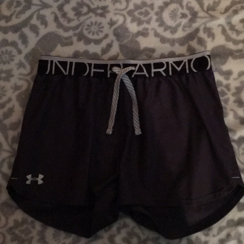 Youth girls under armor grey shorts